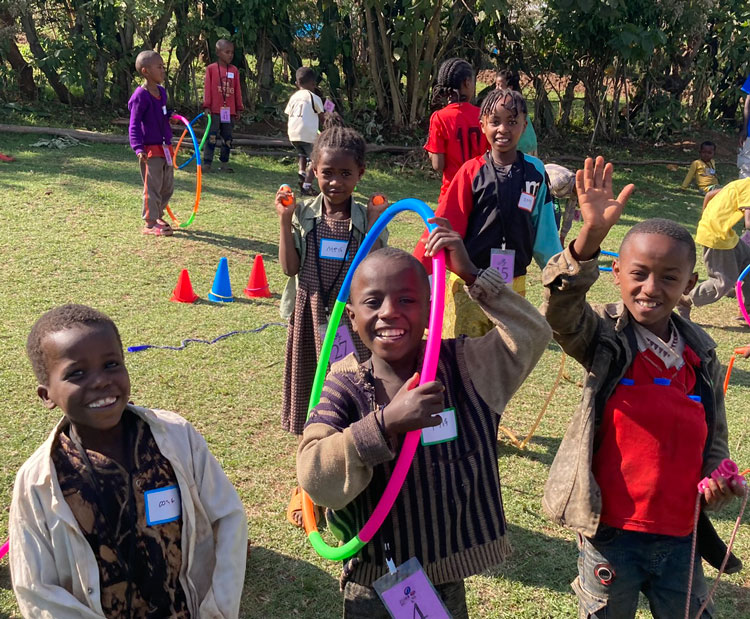 Kids at Zehra day camp